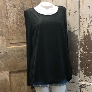 Max Studio black top